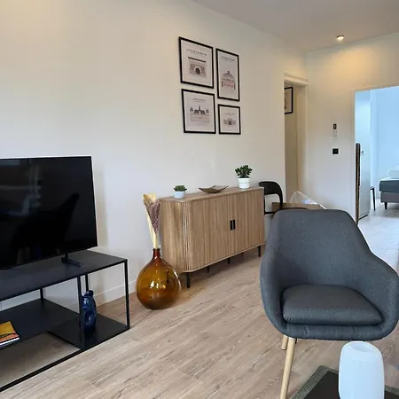 Nuit Des Sacres Apartment *